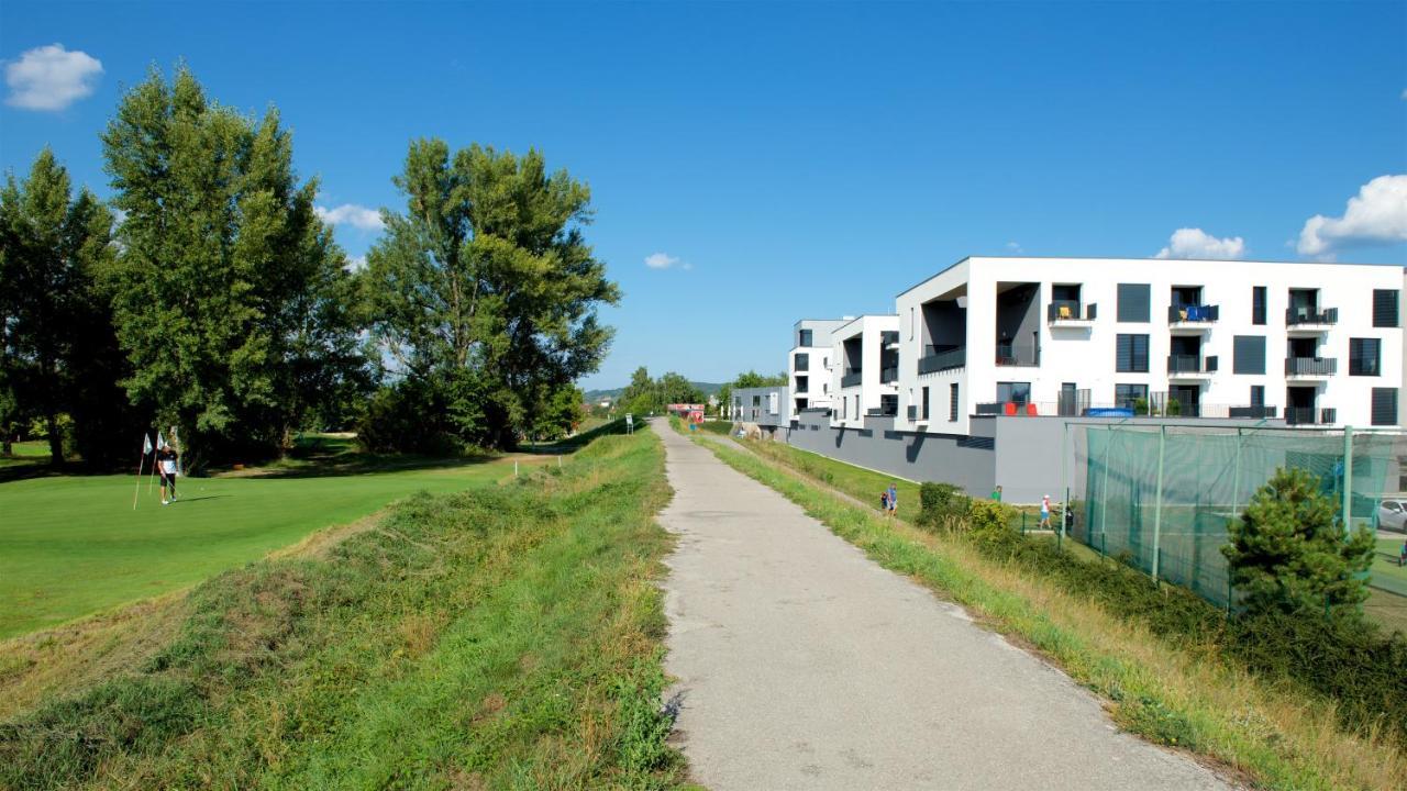 Apartmán Greenbay Golf Trenčín Exterior foto