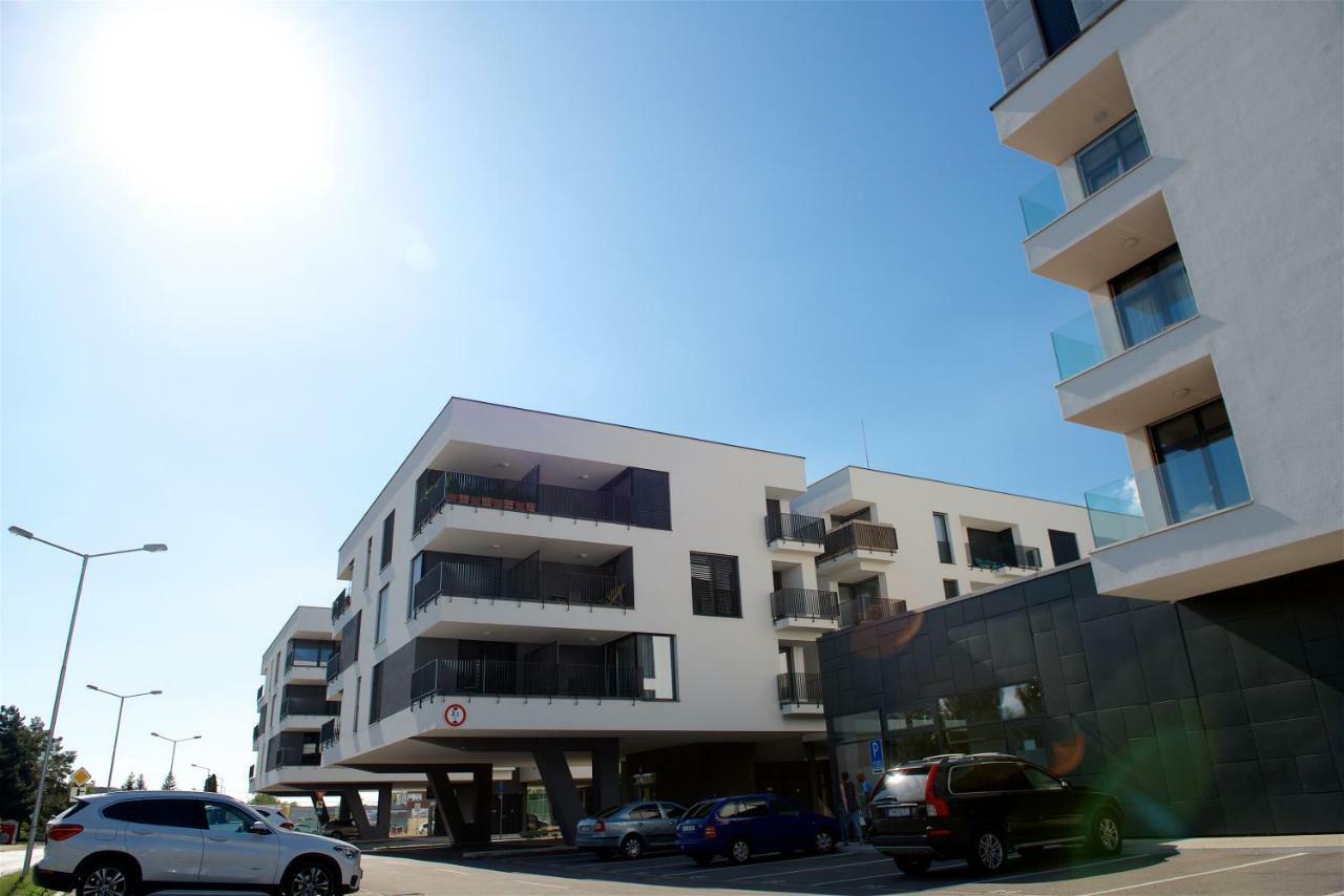 Apartmán Greenbay Golf Trenčín Exterior foto